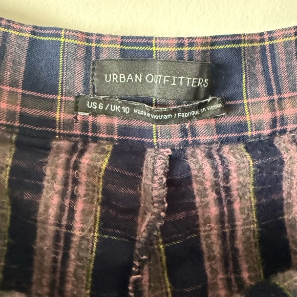 Urban Outfitters Plaid Pants – Blue & Purple – Size 6 – Side Zip – Flawed - Picture 5 of 6